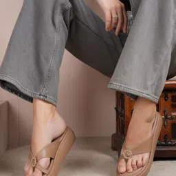 Mast & Harbour Women One Toe Flatform Heel Sandals-picture-32