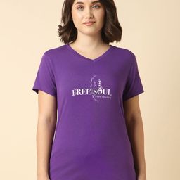 Van Heusen Typography Printed V-Neck Relaxed Fit T-shirt-picture-23