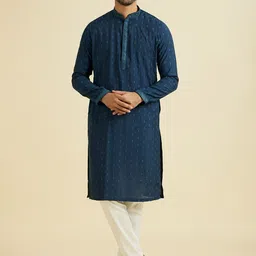 Manyavar Floral Embroidered Thread Work Mandarin Collar Kurta With Trousers-image-28