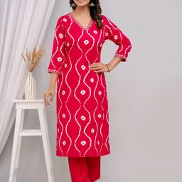 Veshviti Women Floral Printed V-Neck Kurta-picture-23