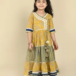 LIL PITAARA Floral Print A-Line Maxi Dress-15