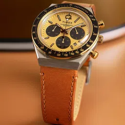 Timex Men Embellished Dial & Leather Straps Analogue Watch TW2W64400UJ-12