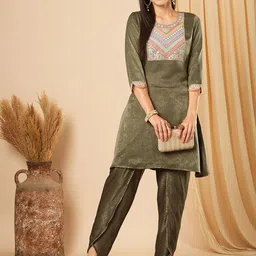 Globus Sequined Yoke Tunic With Trouser Co-Ords-image-66
