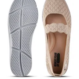 Dollphin Women Beige Sports Shoes-picture-13