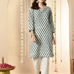 Aktasa Floral Printed Notch Neck Pure Cotton Straight Kurta-16