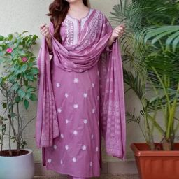 Piludi Women Floral Embroidered Regular Chikankari Kurta with Trousers & With Dupatta-image-36