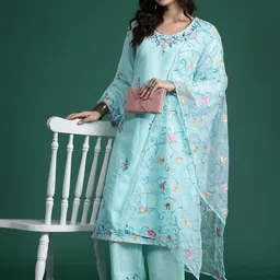Anouk Women Floral Embroidered Regular Thread Work Kurta with Trousers & Dupatta-36