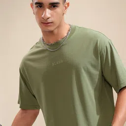 HIGHLANDER Men V-Neck Drop-Shoulder Sleeves T-shirt-image-9