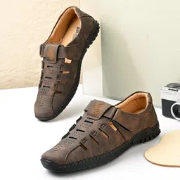 BUCIK Men Fisherman Sandals with Velcro-picture-34