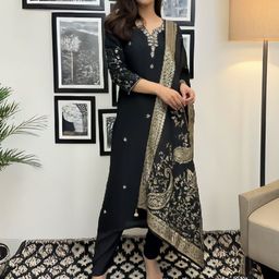 DIVASTRI Floral Embroidered Notch Neck Zari Pure Cotton Straight Kurta Trousers & Dupatta-image-23