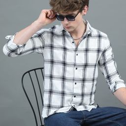 PAUL STREET Men Modern Tailored Fit Opaque Checked Casual Shirt-image-92