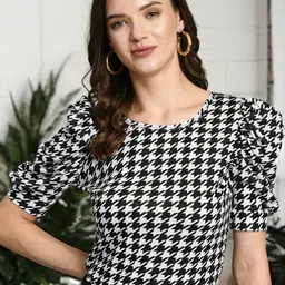BAESD Women Checked Puff Sleeve Top-image-51