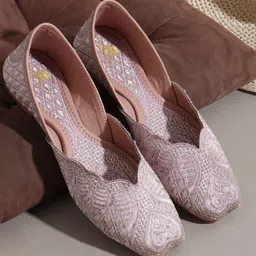 sneakers villa Women Mojaris Flats-picture-41