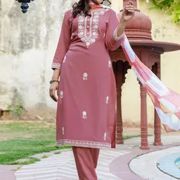 SKYLEE Women Floral Embroidered Kurta with Trousers & Dupatta-picture-26