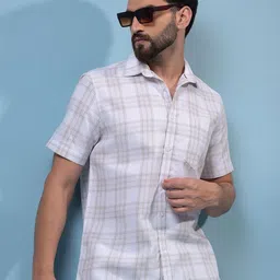 Crimsoune Club Checked Spread Collar Short Sleeves Slim Fit Shirt-image-14