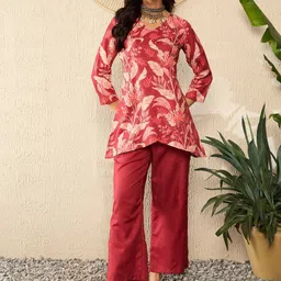 AHIKA V-Neck Printed Top With Trousers-picture-36