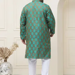 SOJANYA PLUS Men Ethnic Motifs Regular Thread Work Kurta with Pyjamas image 5