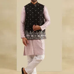SOJANYA Men Floral Embroidered Kurta with Pyjama-picture-12