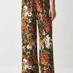 Happiness istanbul Women Floral Printed High-Rise Trousers-image-56