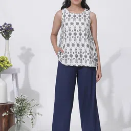 W Self Design Top with Trousers-image-12