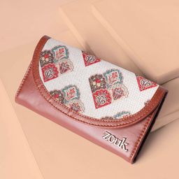 ZOUK Women Seashell Motif White Kyra Flap Wallet-68