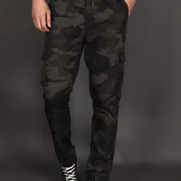 HAUWER Men Camouflage Comfort Relaxed Fit Mid-Rise Flat-Front Cargos Trousers-image-98