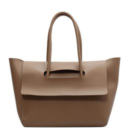 CORSICA Women Solid Structured Tote Bag-picture-15