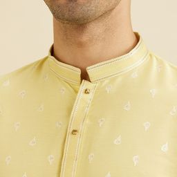 Manyavar Men Embroidered Regular Sequinned Kurta with Pyjamas image 2