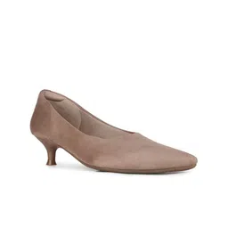Inc 5 Women Pointed Toe Kitten Pump-16