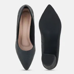 Mast & Harbour Textured Block Heel Sandals image 5