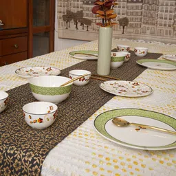 Ratan Cart Grey & Gold-Toned Floral Printed Rectangular Table Runners image 4