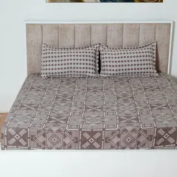 BEDROSE Brown & White Geometric 144 TC King Bedsheet with 2 Pillow Covers-11
