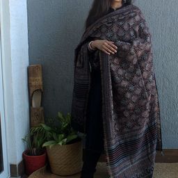 Weaves of Tradition Ethnic Motifs Printed Block Print Dupatta image 3