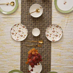 Myntra Elegant Homes Grey Floral Printed Rectangular Table Runner image 4