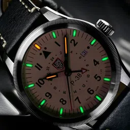 Luminox Men Dial & Stainless Steel Bracelet Style Straps Analogue Watch XA.9527-35