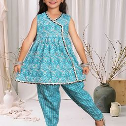 Cutiekins Girls Paisley Printed Angrakha V-Neck Gotta Patti A-Line Kurta With Dhoti Pants-picture-45