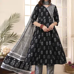 SRILICA Women Floral Printed Kurta with Trousers & Dupatta-picture-23