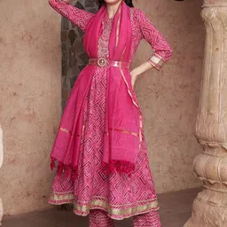 BANDIA Women Bandhani Printed Sequinned Pure Cotton Kurta With Trousers & Dupatta-3
