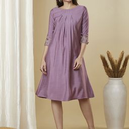 KAMI KUBI Embroidered A-Line Dress-image-46