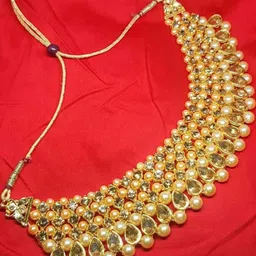 Anouk Women Gold Jewellery Set-image-67