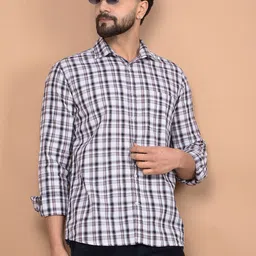 Crimsoune Club Men Checked Classic Slim Fit Cotton Casual Shirt-image-97