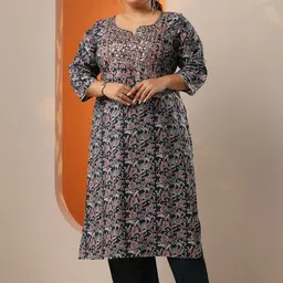 EXTRA LOVE BY LIBAS Women Plus Size Solid Kurta with Trouser-picture-45