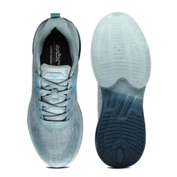 JQR Men Mesh Running Non-Marking Shoes image 5