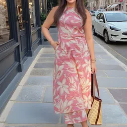 Aaghnya Women Floral Printed Regular Kurta with Palazzos-image-79