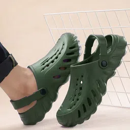 Smoothlite Men Rubber Clogs-10