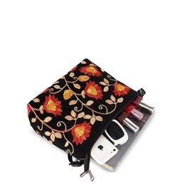 YOYOWING Colourblocked Structured Sling Bag image 5