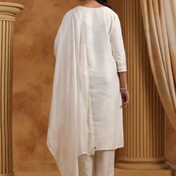 Span Geometric Printed Zari Pure Silk Straight Kurta With Trouser And Dupatta image 2