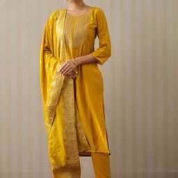 House of Pataudi Women Embroidered Straight Kurta Trousers With Dupatta-picture-38