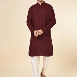 indus route by Pantaloons Thread Work Dobby Mandarin Collar Pure Cotton Straight Kurta-picture-36
