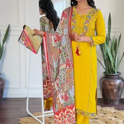 CaniBani Yellow Chanderi Silk Kurta Sets-image-6